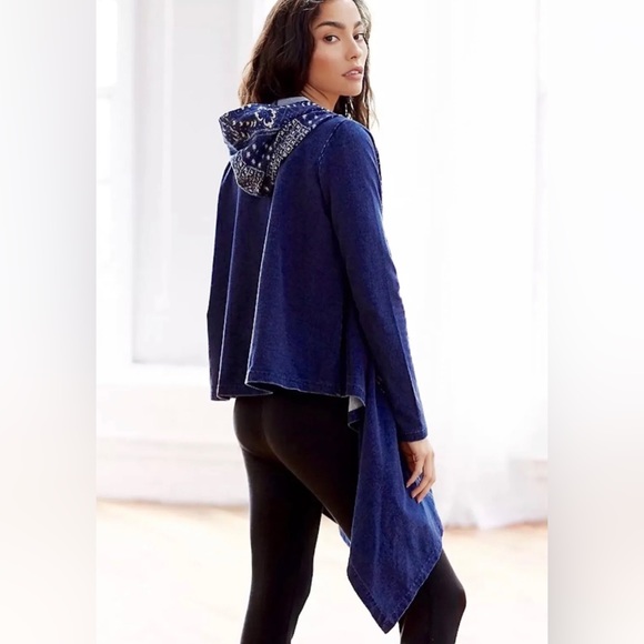 Free People FP Movement  Shibori Swing Cardigan Hoodie Indigo SZ M - Picture 3 of 14